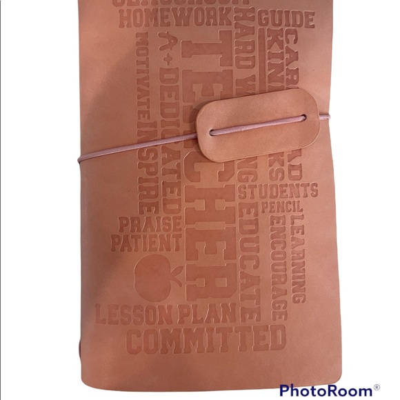 NEW, Vintage Looking , Refillable Leather Teachers Journal With pad & Card Slots - Picture 5 of 8